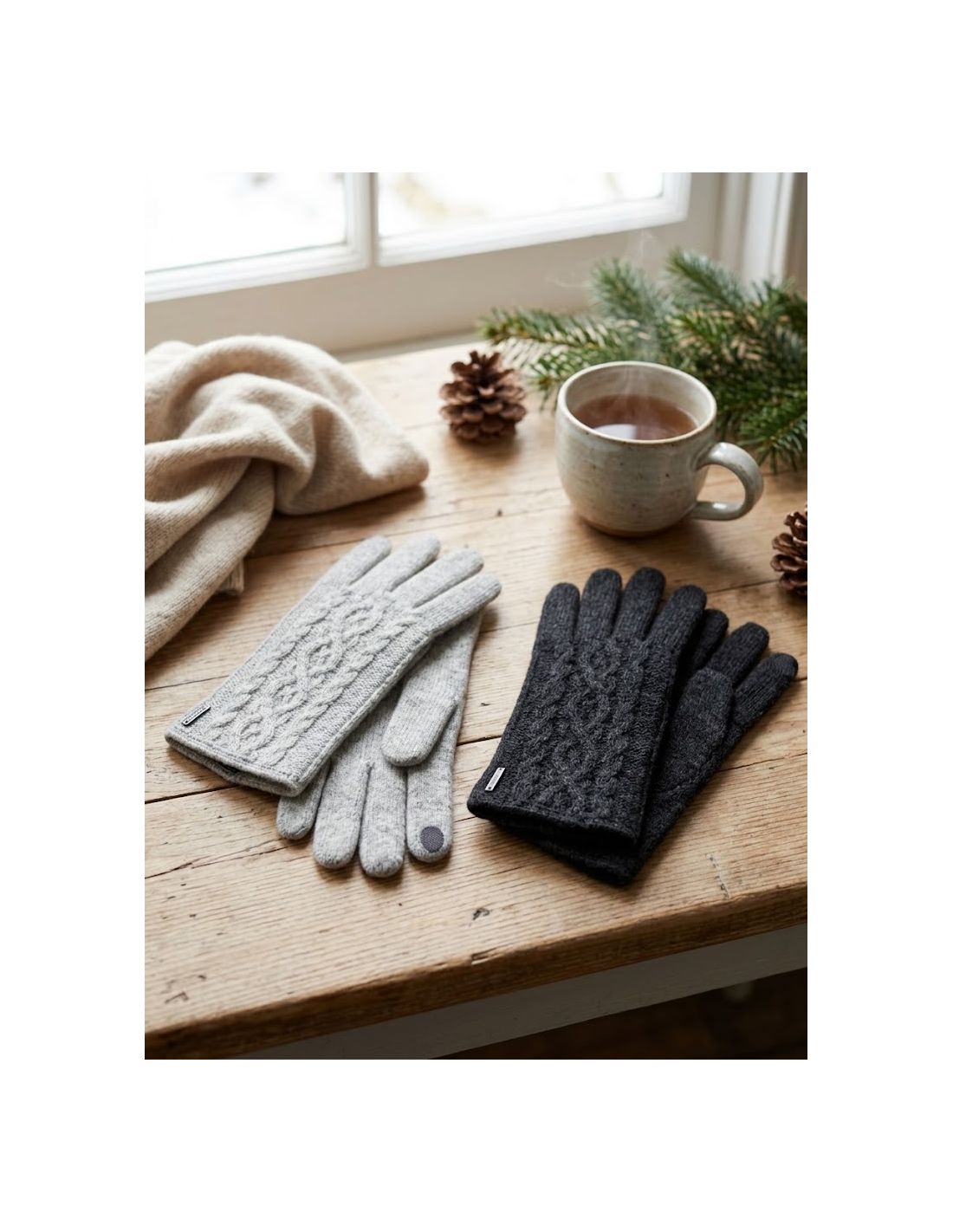 Gants d'hiver tricotés femme Etta Huppa - laine et doublure peluche, pouce et index tactiles