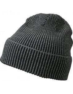 Ribbed winter hat