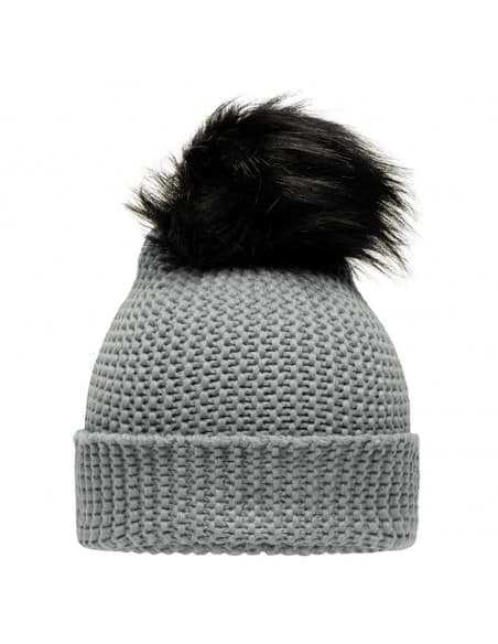 Bonnet en tricot avec pompon