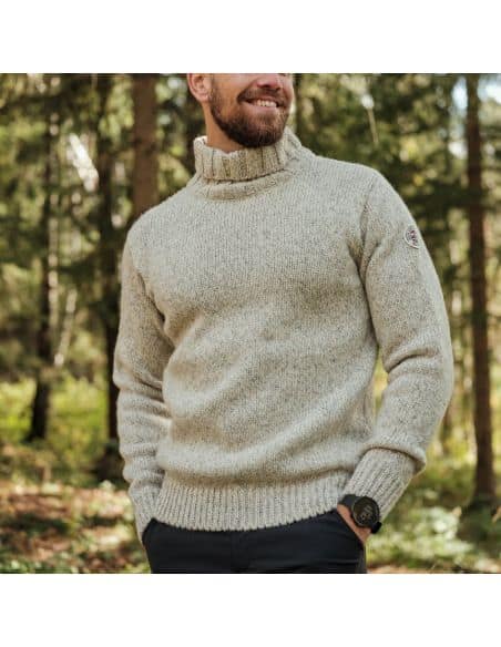 100% Virgin Norwegian Wool Unisex Turtleneck Sweater